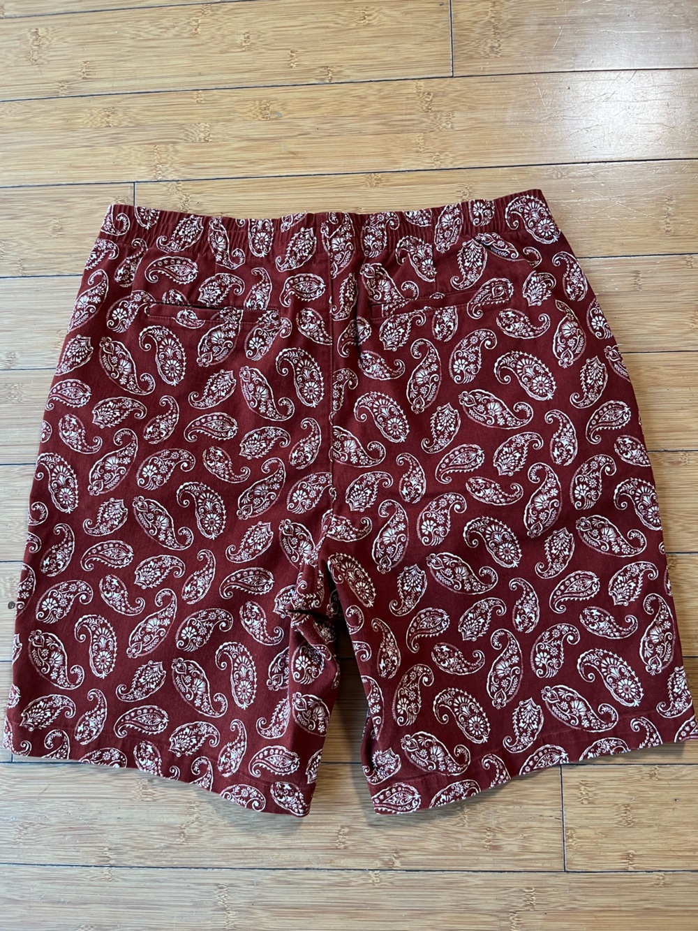 Lands' End Women's Rust Red Paisley Bandana Print Elastic Waist Casual Shorts - Picture 9 of 10